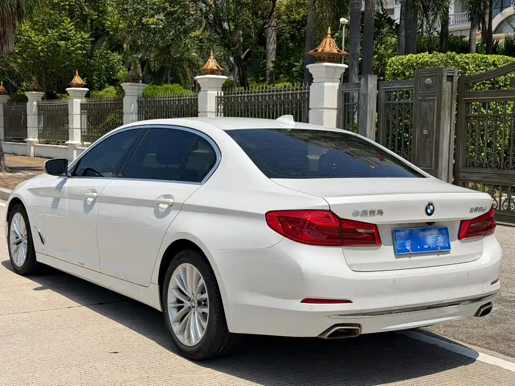 BMW 5 Series 2020