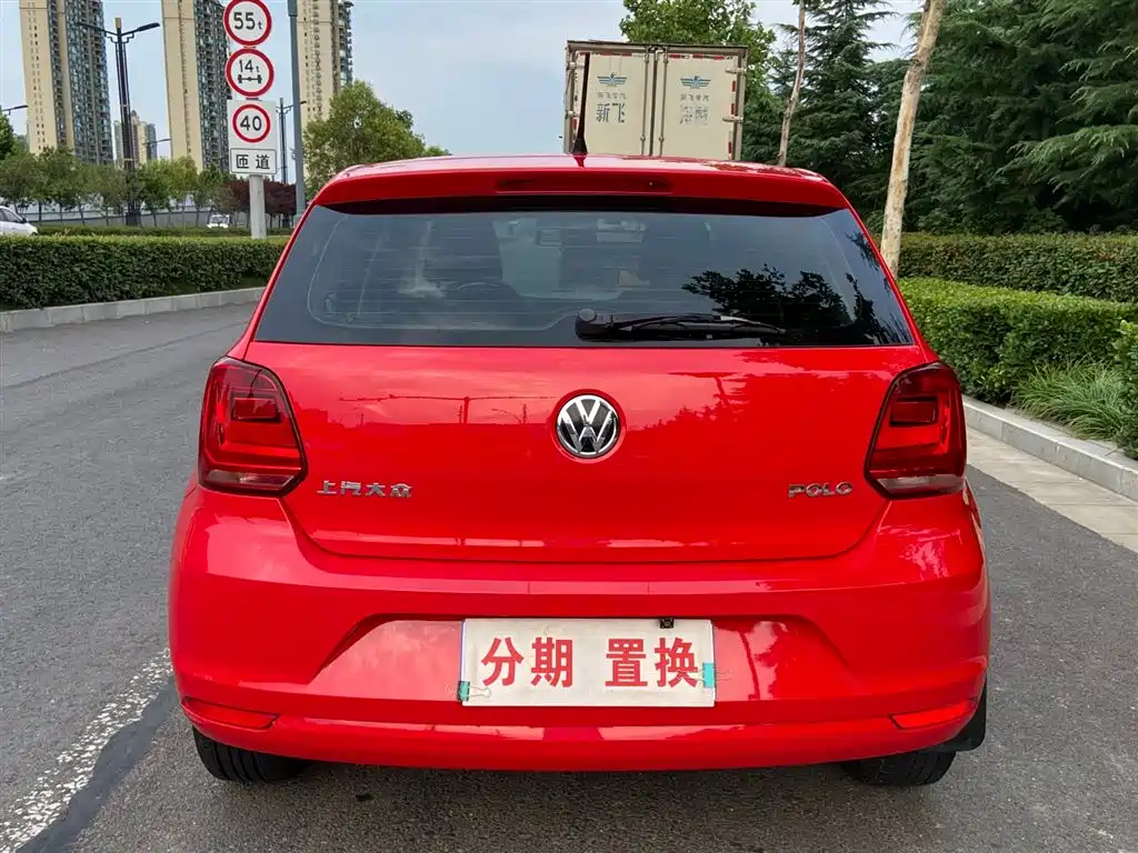 Volkswagen Polo 2017 — фото 13