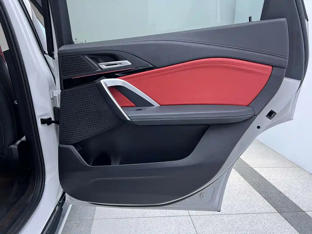 BMW X1 2024 — фото 12
