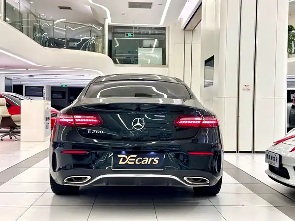 Mercedes-Benz E-Class 2024