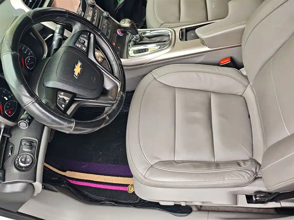 Chevrolet Malibu 2015 — фото 16