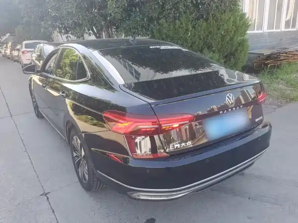 Volkswagen Passat 2021