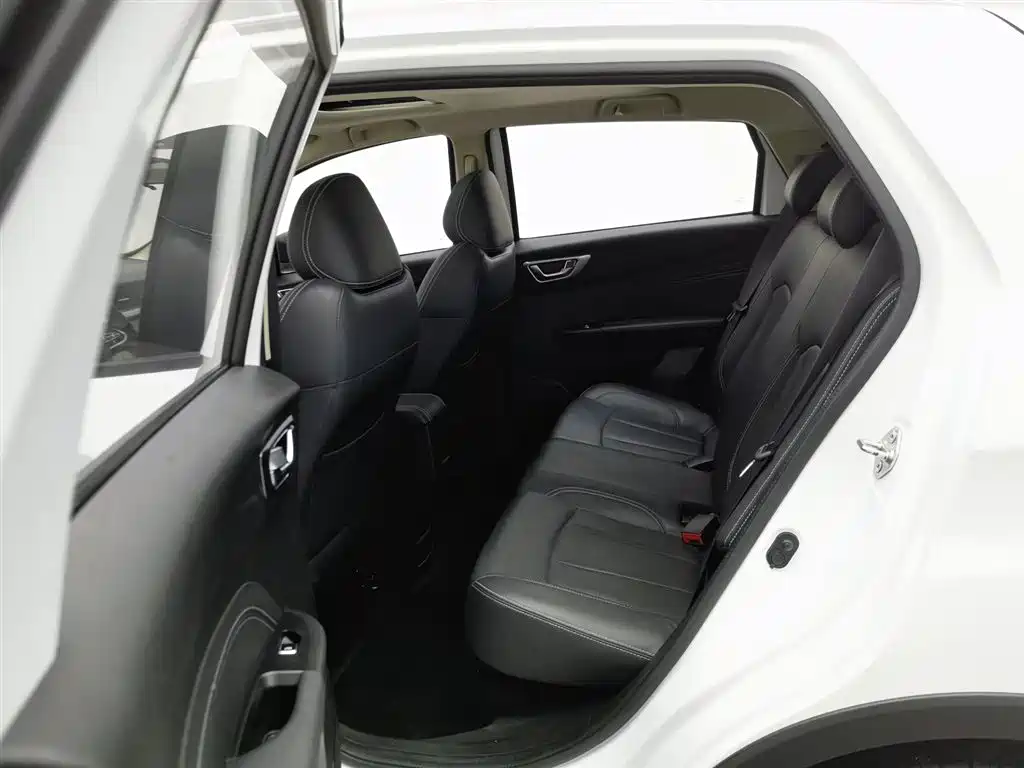 Geely Vision X3 2020 — фото 15