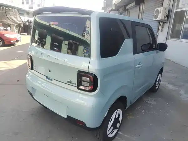 Geely Galaxy Panda 2025