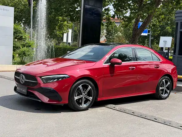 Mercedes-Benz A-Class 2023