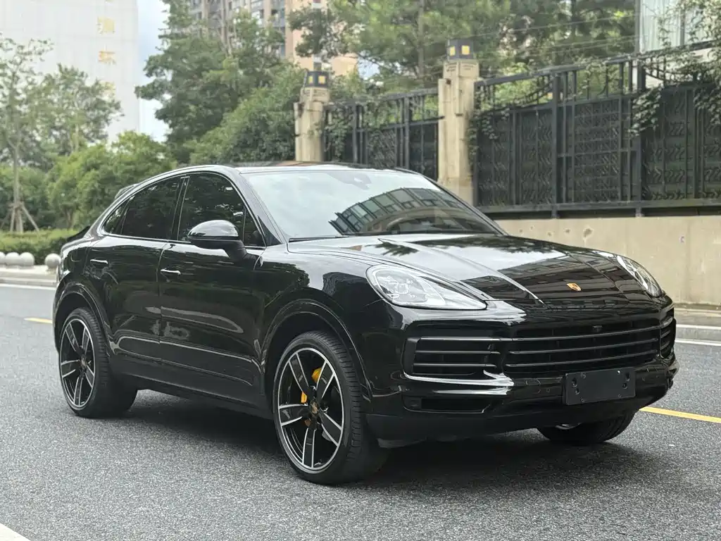 Porsche Cayenne 2023