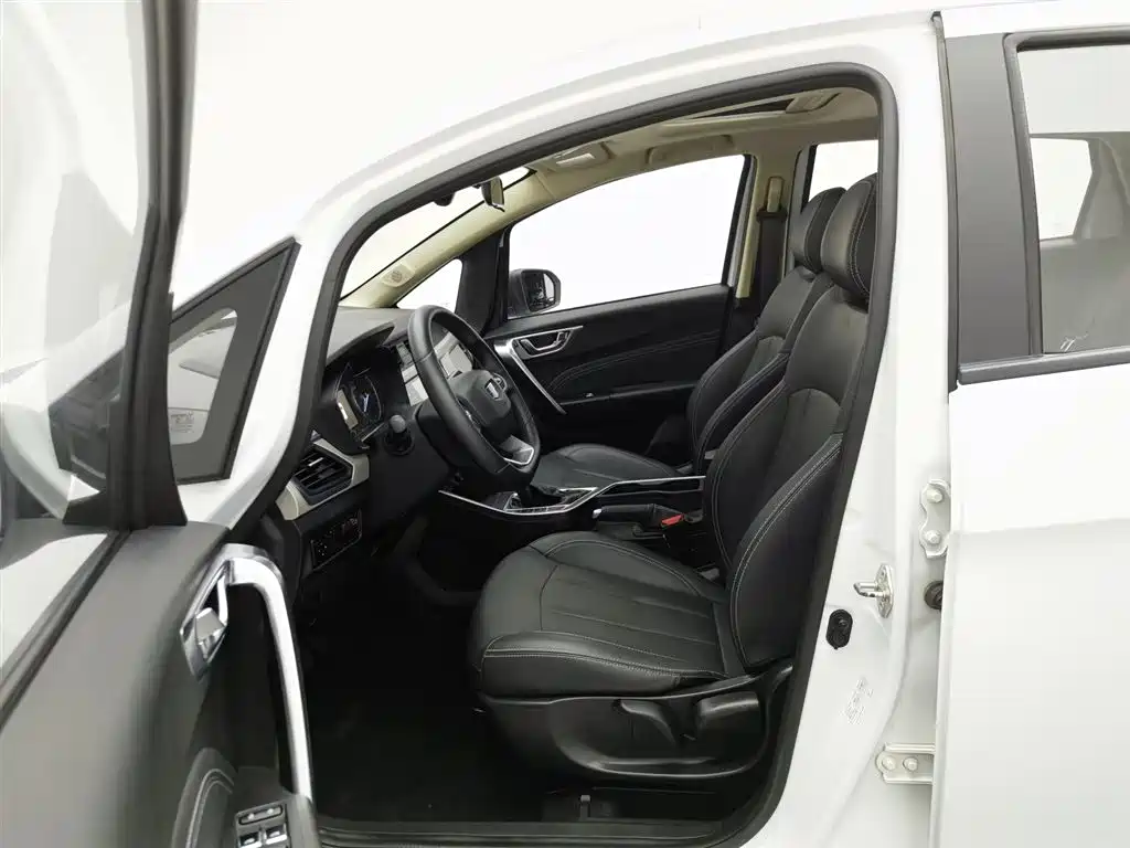 Geely Vision X3 2020 — фото 10