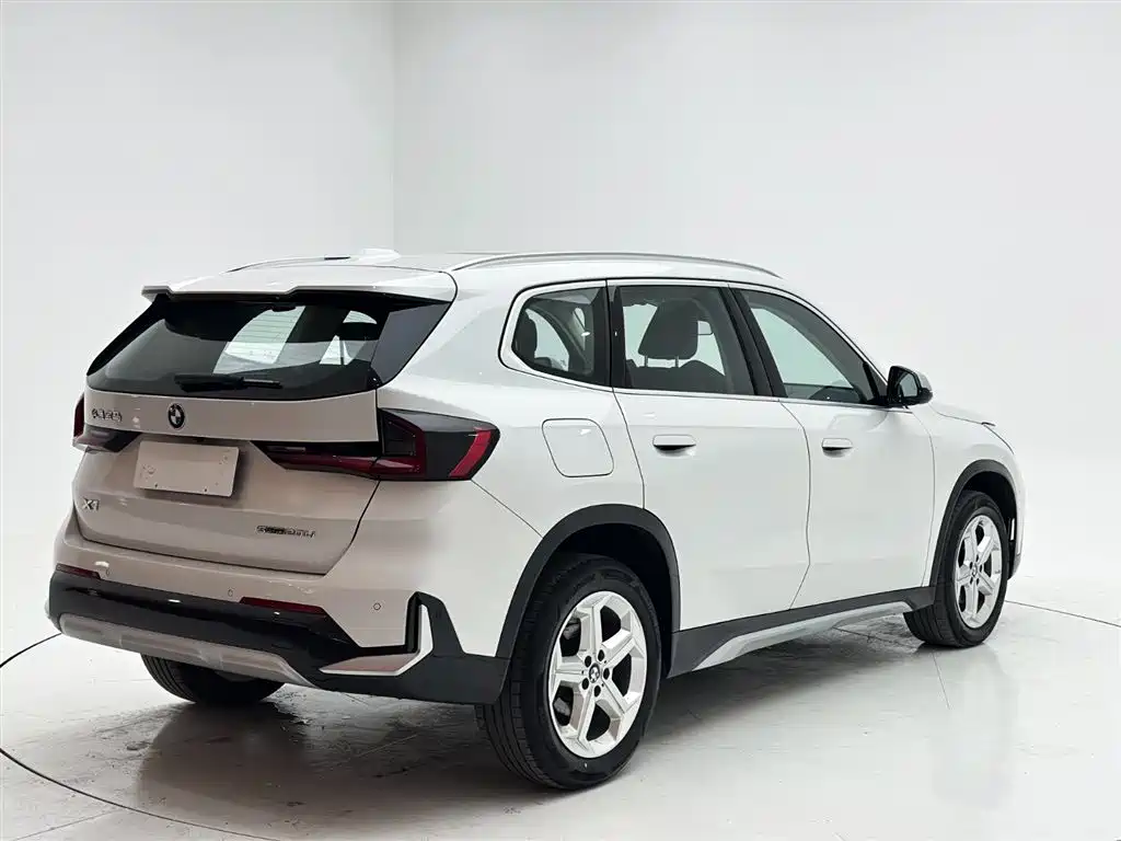 BMW X1 2023 — фото 6