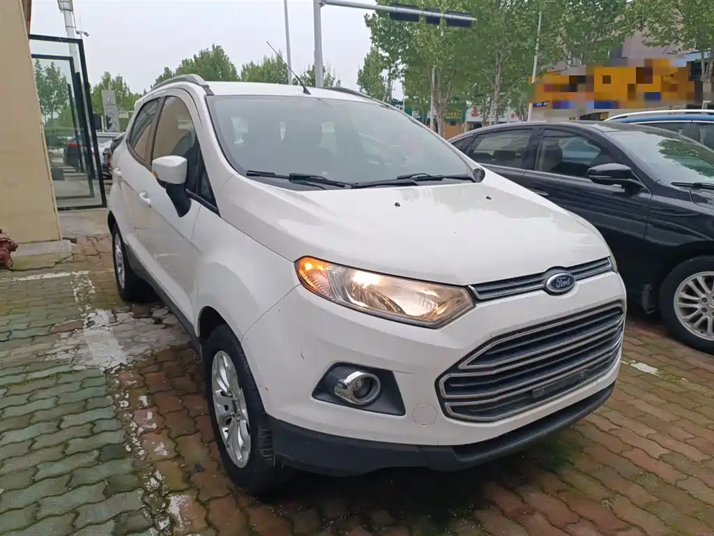 Ford Ecosport 2015 — фото 4