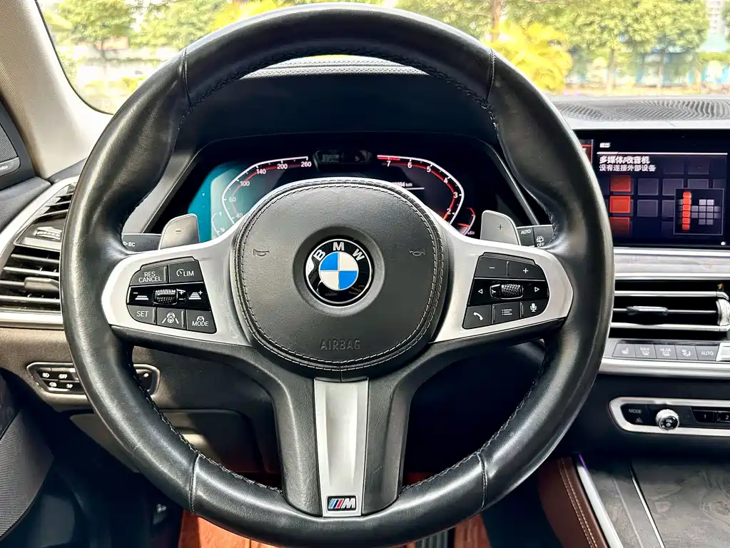 BMW X5 2019 — фото 21