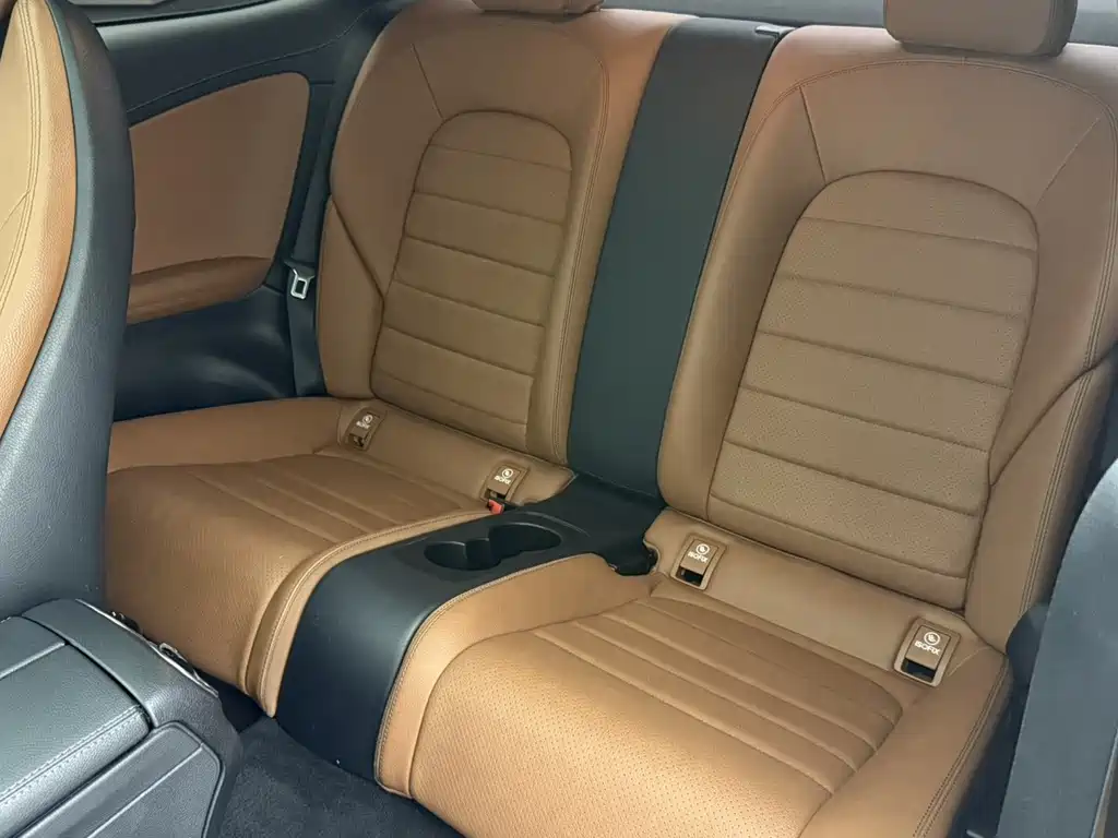 Mercedes-Benz C-Class 2018 — фото 11
