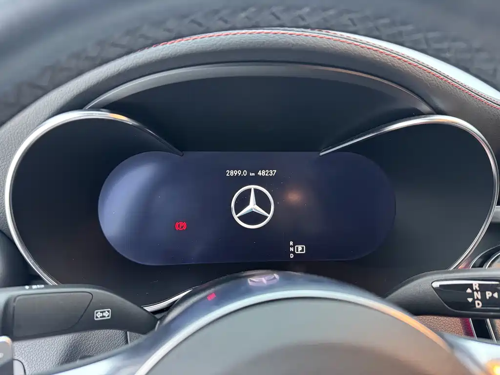 Mercedes-Benz C-Class 2022 — фото 10