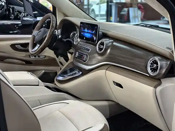 Mercedes-Benz Vito 2021