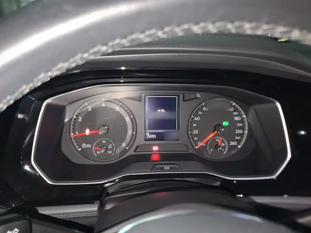 Volkswagen Sagitar 2020