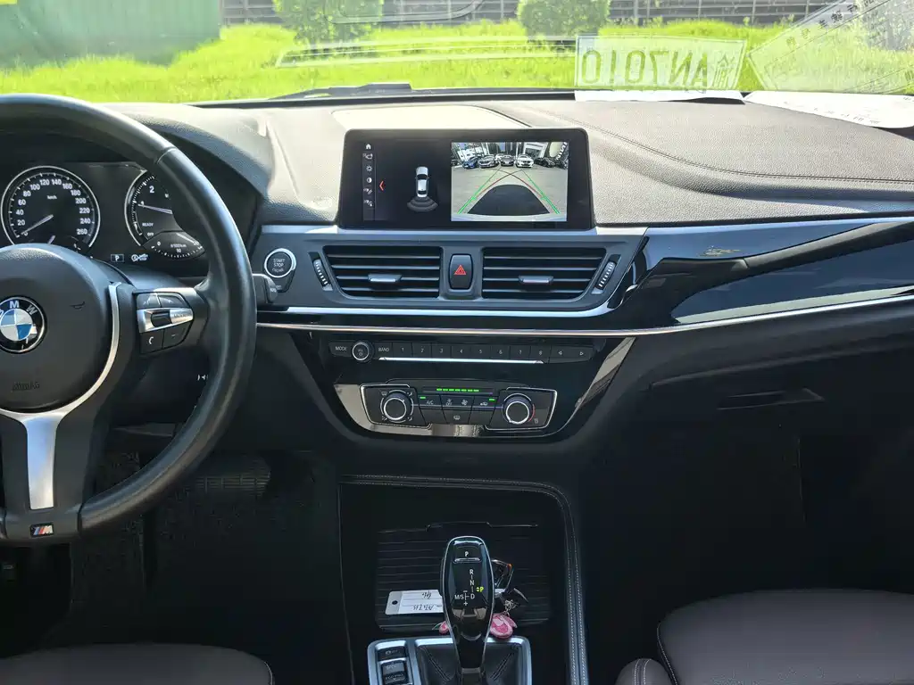 BMW 1 Series 2020 — фото 14