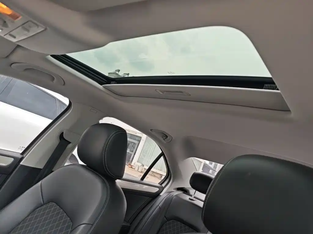 Skoda Rapid 2019 — фото 18