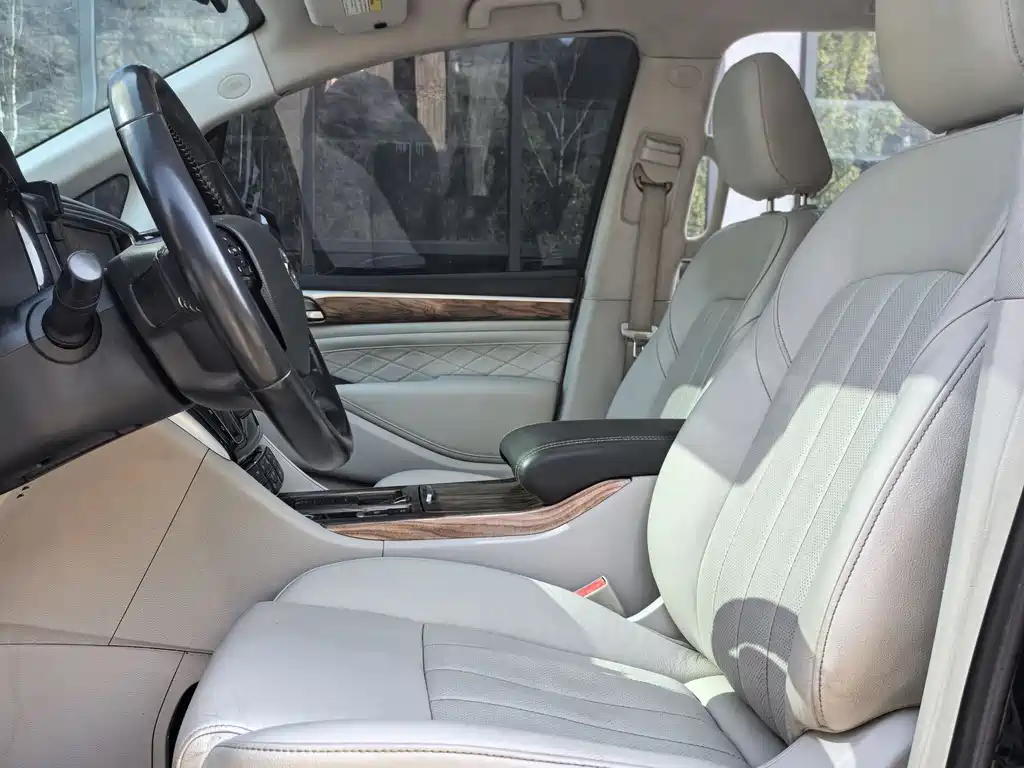 GAC Motor Trumpchi M8 2018 — фото 11