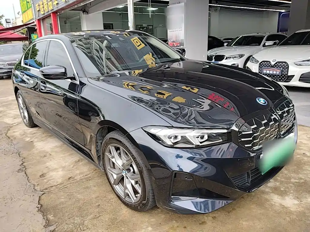 BMW i3 2025