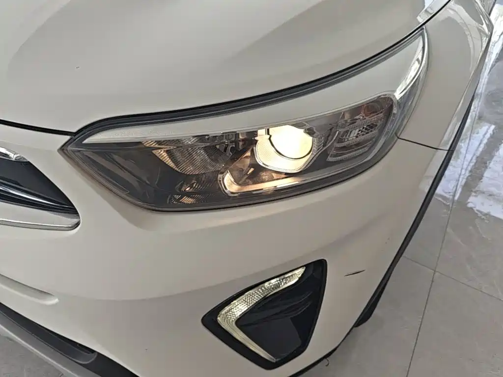 Kia KX1 2021 — фото 24
