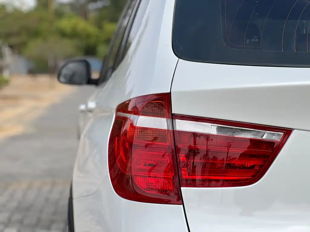 BMW X3 2015 — фото 23