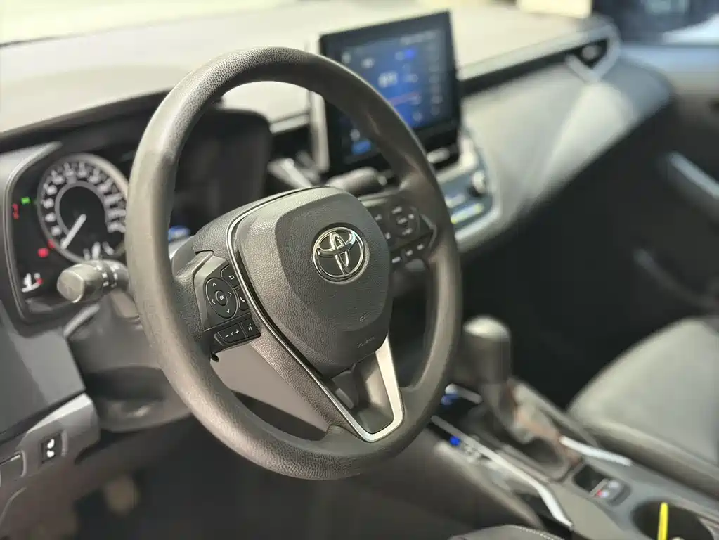 Toyota Corolla 2022 — фото 12