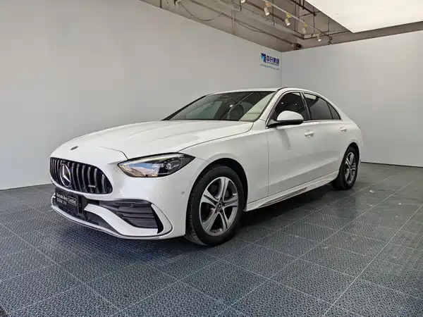 Mercedes-Benz C-Class 2022