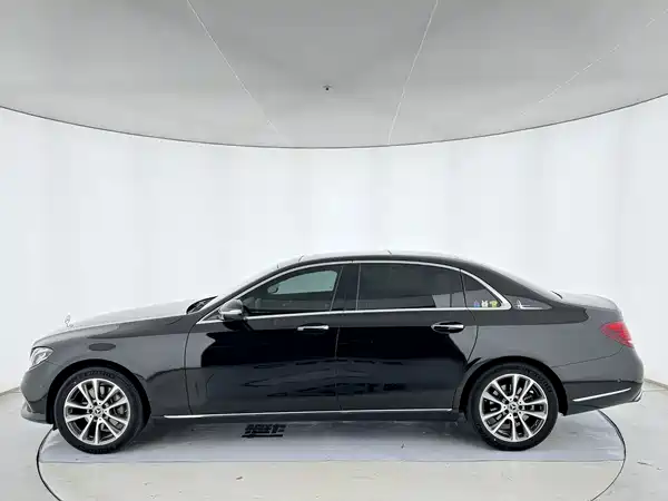 Mercedes-Benz E-Class 2020