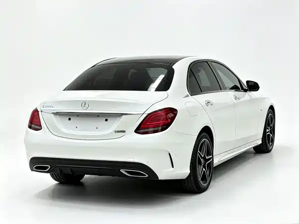 Mercedes-Benz C-Class 2022