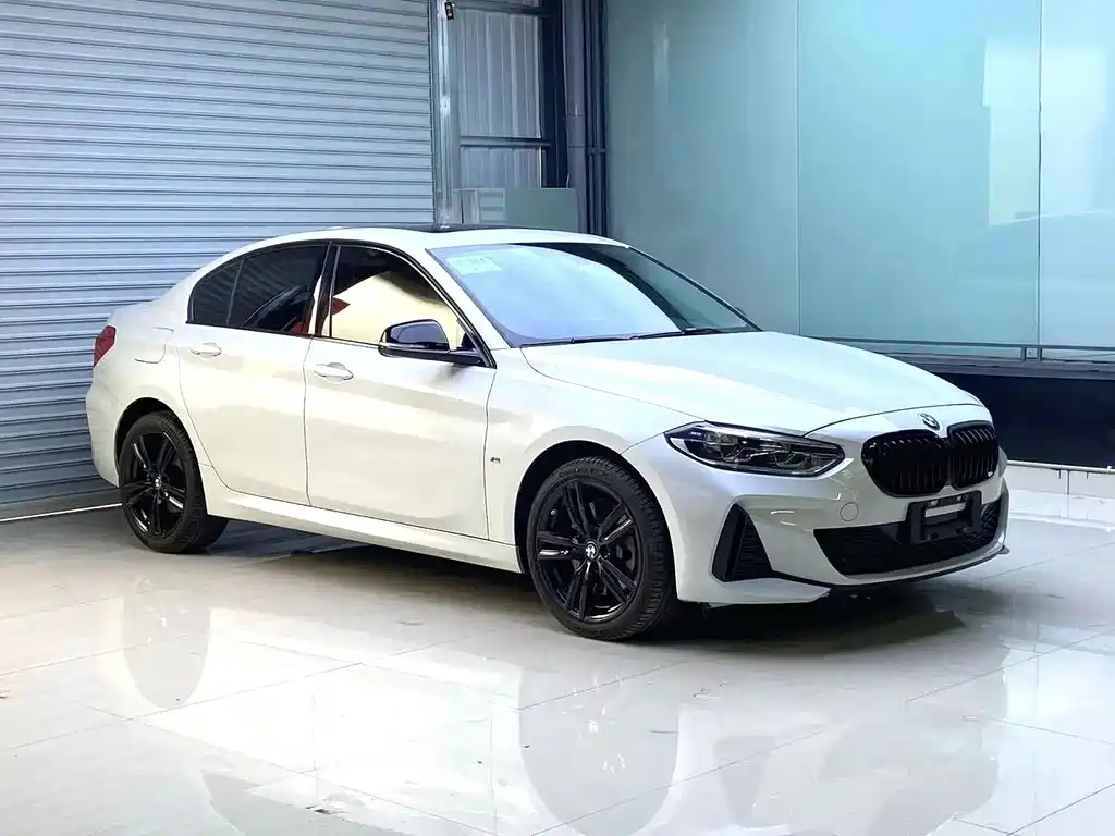 BMW 1 Series 2022