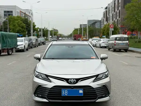 Toyota Camry 2021