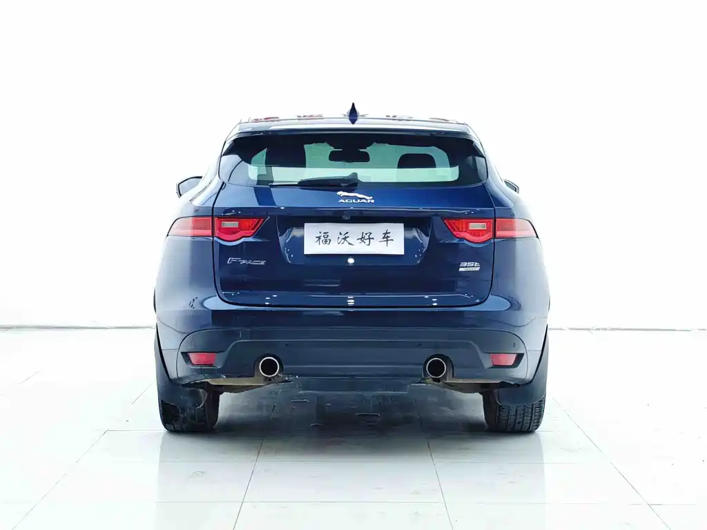 Jaguar F-PACE 2017 — фото 26
