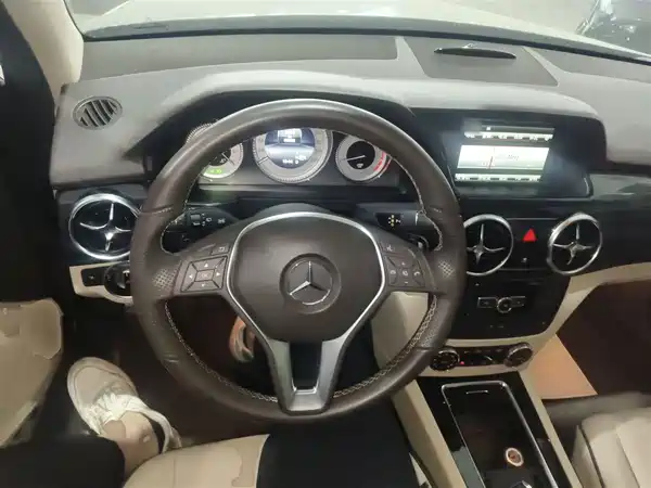 Mercedes-Benz GLK-Class 2013