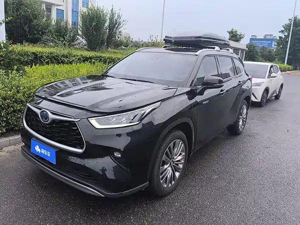 Toyota Highlander 2022