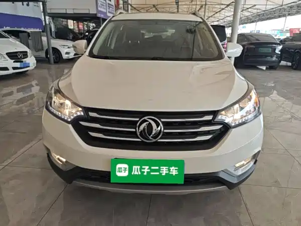 Dongfeng Fengshen AX7 2017