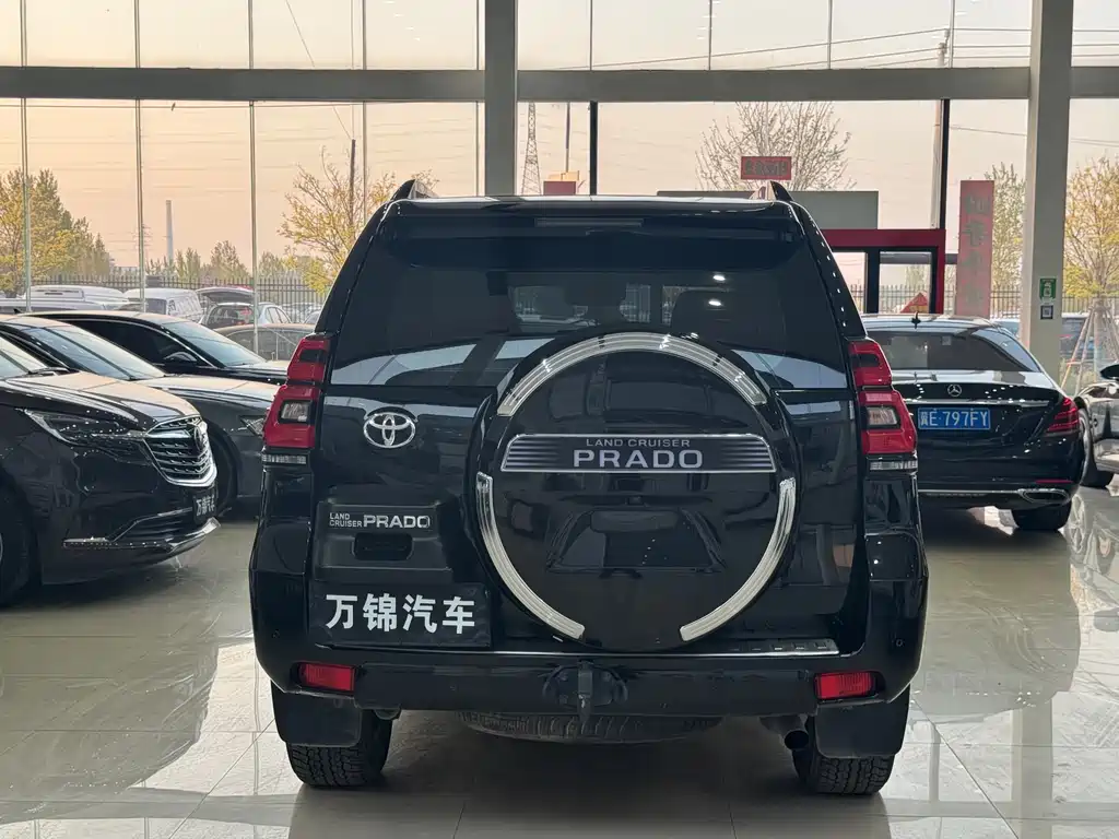 Toyota Prado 2018 — фото 5