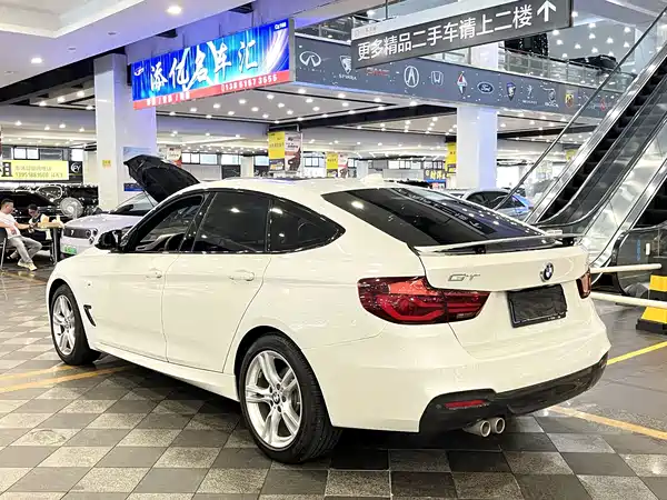 BMW 3 Series GT 2021