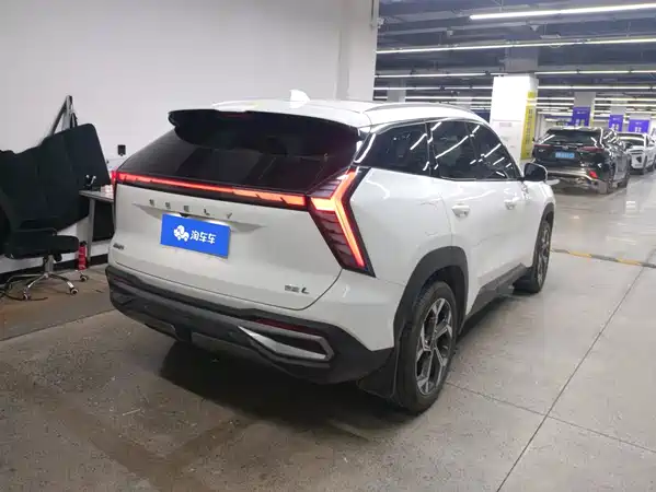 Geely Boyue L 2024