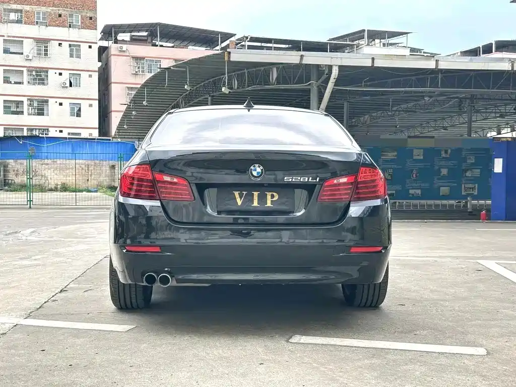 BMW 5 Series 2015