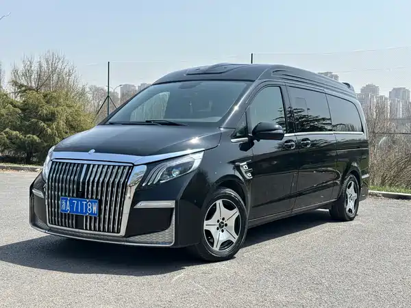 Mercedes-Benz Vito 2023