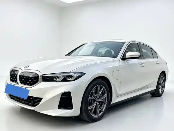 BMW i3 2023
