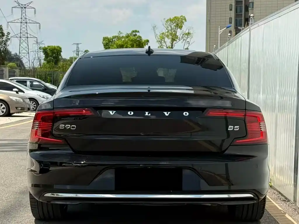 Volvo S90 2023 — фото 10