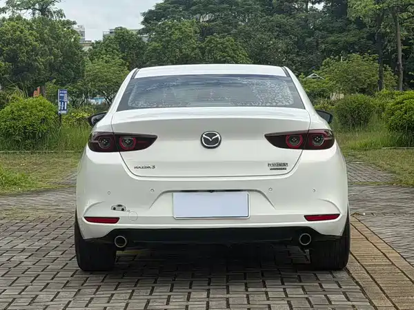 Mazda 3 Axela 2021