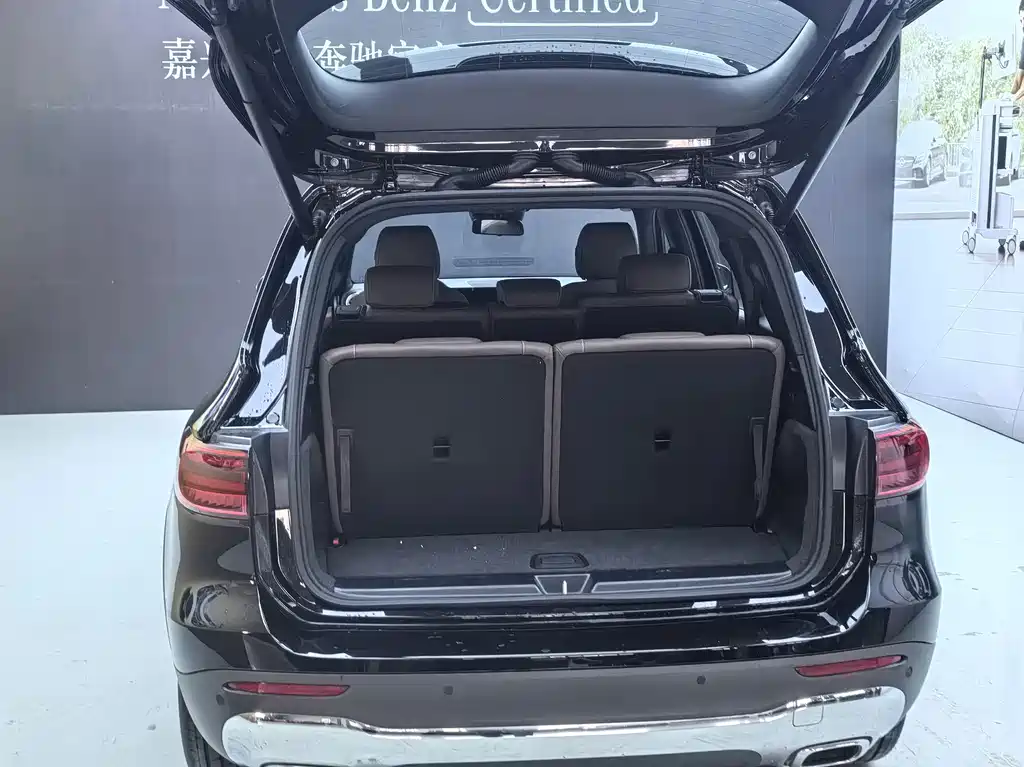 Mercedes-Benz GLB 2025 — фото 44