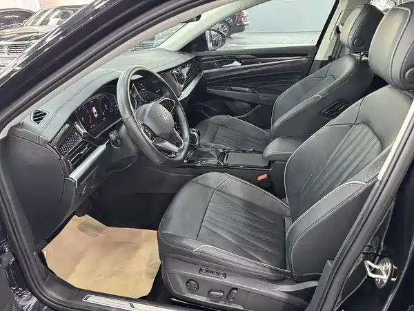 Volkswagen Passat 2022