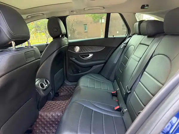 Mercedes-Benz C-Class 2020