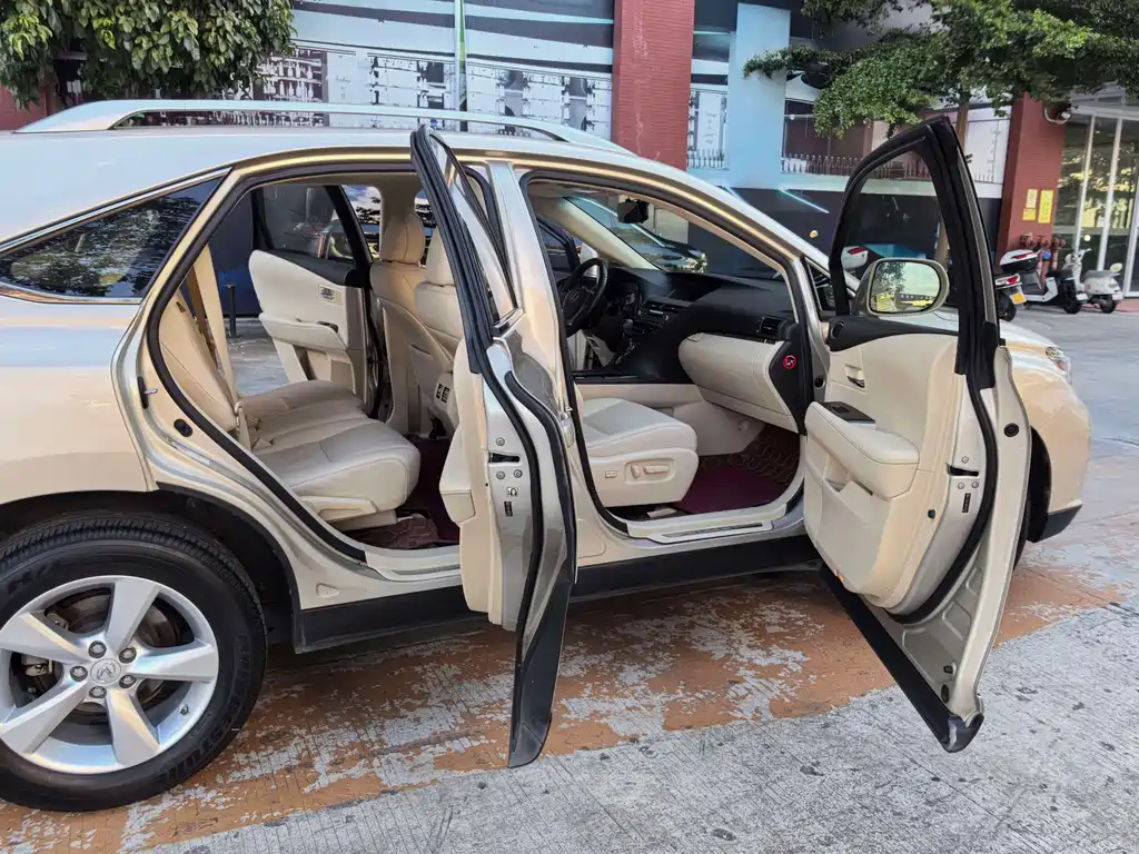 Lexus RX Classic 2015 — фото 16