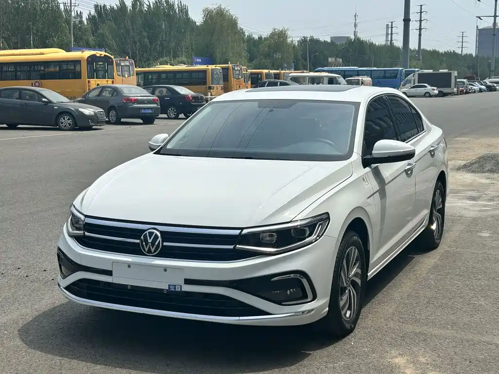 Volkswagen Bora 2024
