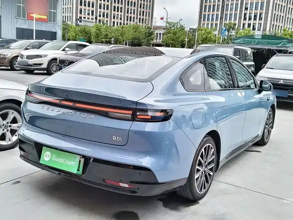 Leapmotor B01 2025