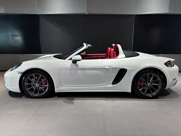 Porsche 718 2020