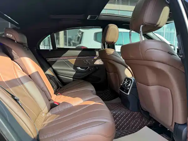 Mercedes-Benz S-Class 2020
